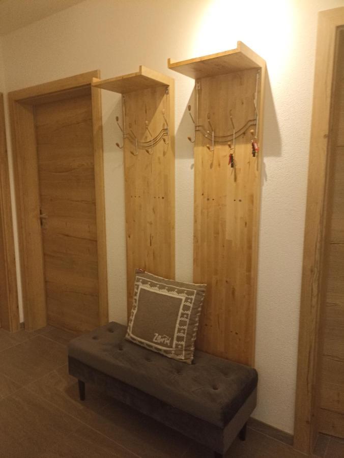 Appartamento Beim Orgeler Fügen Esterno foto